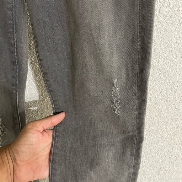 MOTHER The Looker Fray - Picture 3 of 5